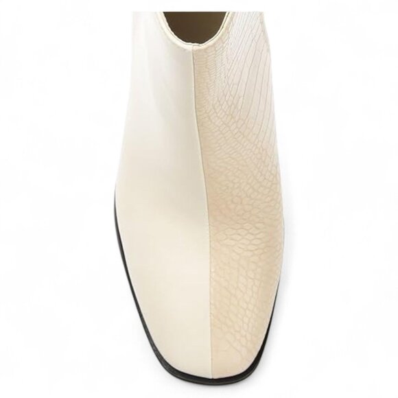 Journee Collection Women's Tru Comfort Foam January Bootie - Picture 4 of 4